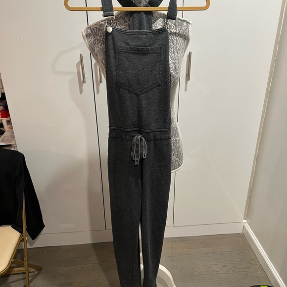 Z Supply XS Charcoal Grey Knit Overalls Jumpsuit Lounge Casual - Picture 1 of 3